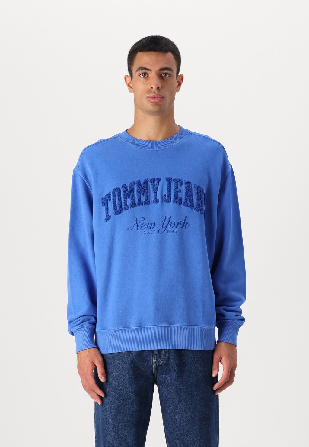 

Толстовка VINTAGE VARSITY CREW Tommy Jeans, синий