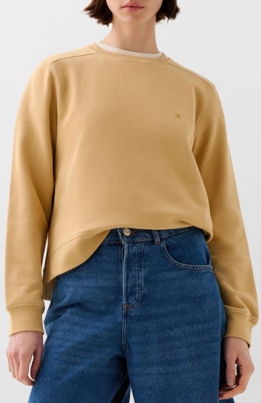 

Женский базовый свитер с градиентной окраской Scalpers, Dark yellow.