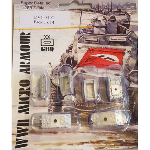 

Фигурки Sherman And Tiger Leader: German Miniature Set