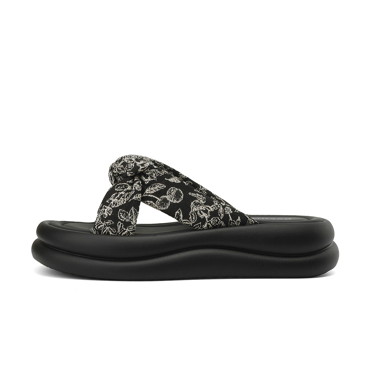 

Шлепанцы и сланцы DAPHNE Slide Slippers Women's, черный