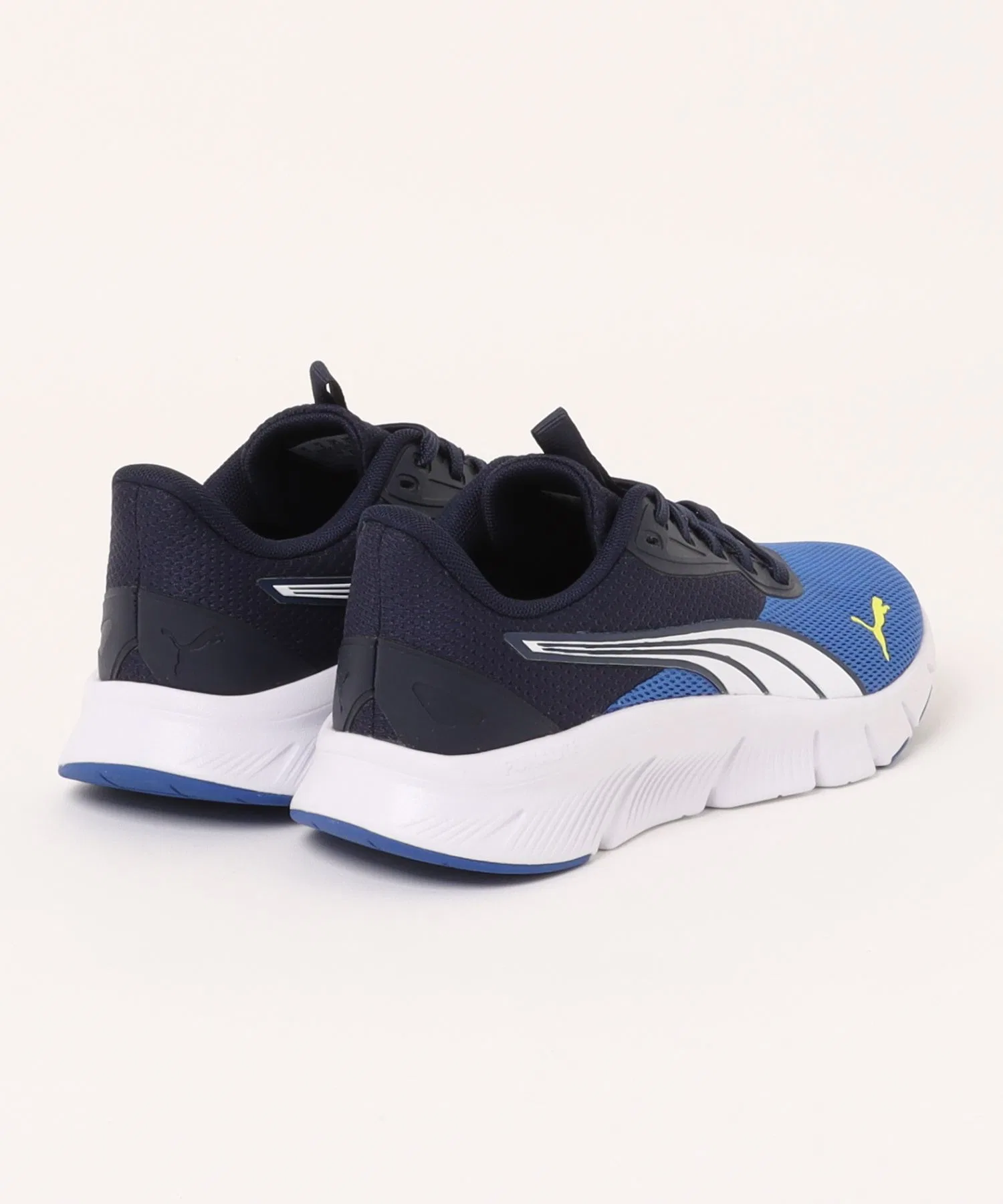 Детские кроссовки PUMA FlexFocus Lite Modern розовые — фото 2