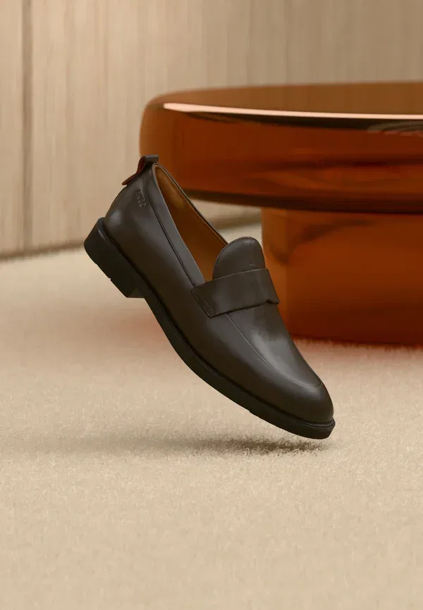 Кроссовки Ginsby smart slip ons Hugo, темно-коричневый
