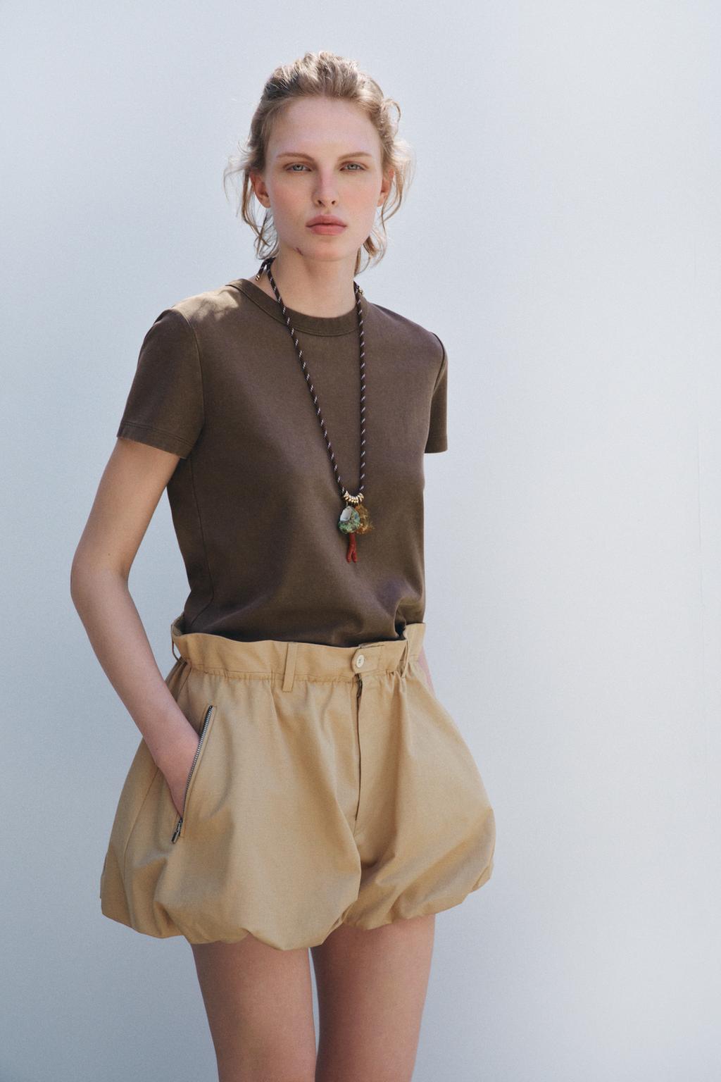 

Футболка с замком с коротким рукавом ZARA, коричневый
