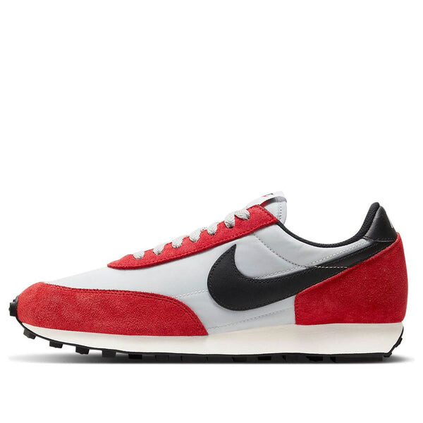 

Кроссовки daybreak 'gym red pure platinum' Nike, красный