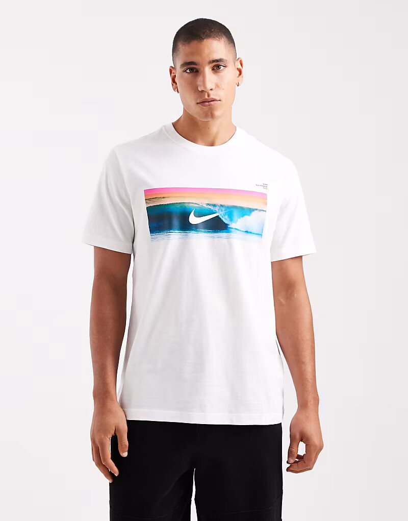 

Футболка с принтом волны белого цвета Nike, Белый, Футболка с принтом волны белого цвета Nike