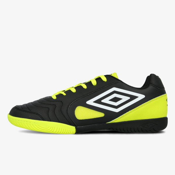 

Кроссовки плоскодонки Umbro