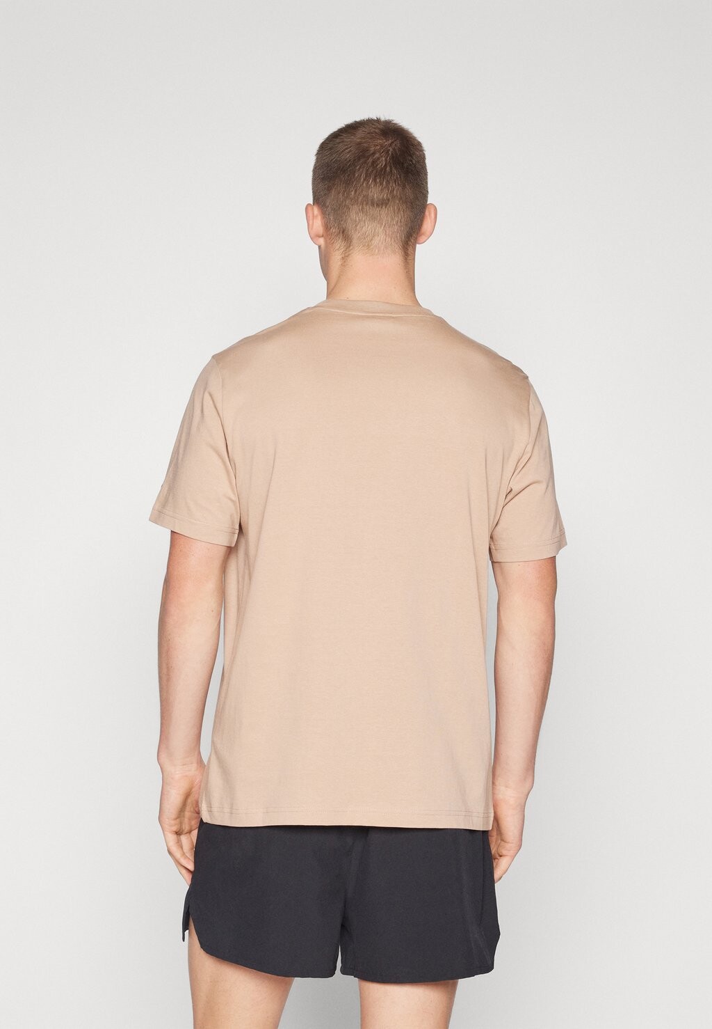 

Принт на футболке ICONS CREWNECK LARGE LOGO Champion, серо-коричневый