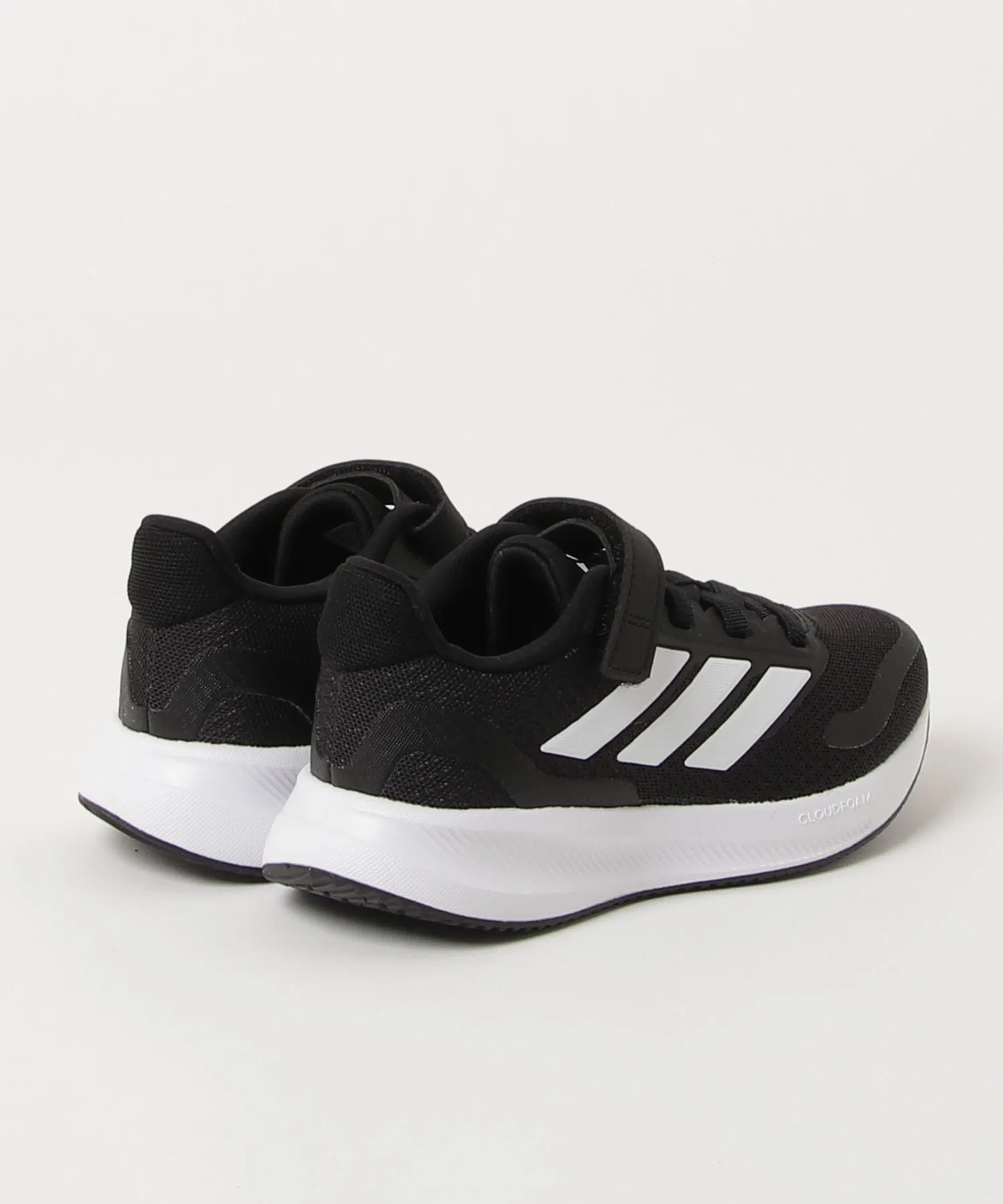 Детские кроссовки Adidas Corefait 5 для бега чёрные с белым — фото 2