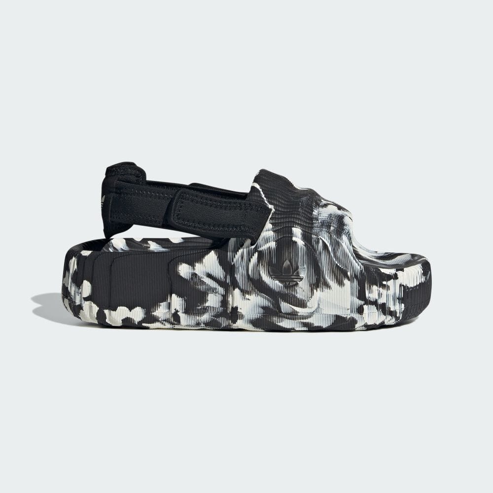 

Сандалии Adidas ADILETTE 22 XLG SLIDES, цвет Black/Off White/Black