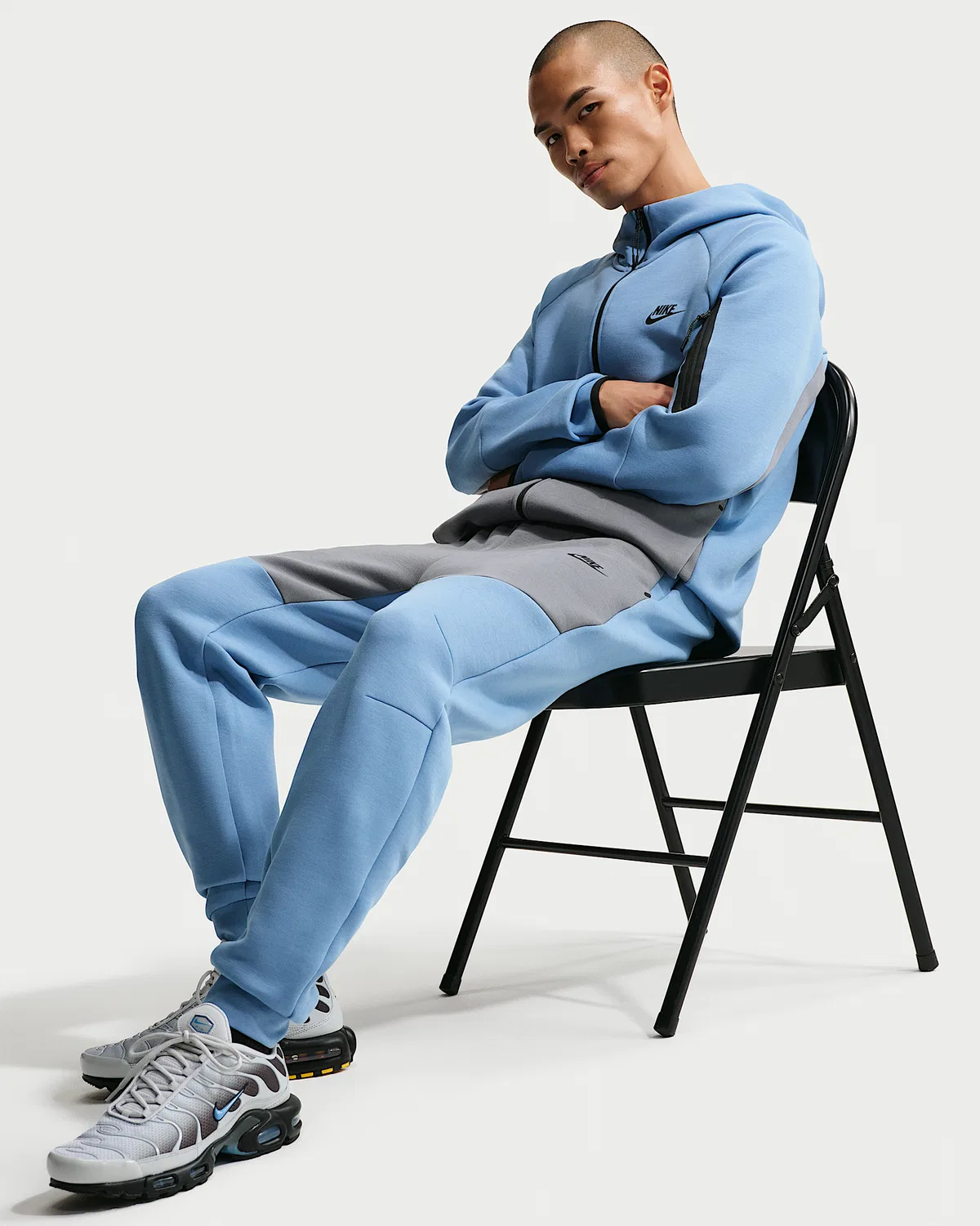 Мужские флисовые джоггеры Nike Tech, Work Blue/Cool Grey/Black — фото 4