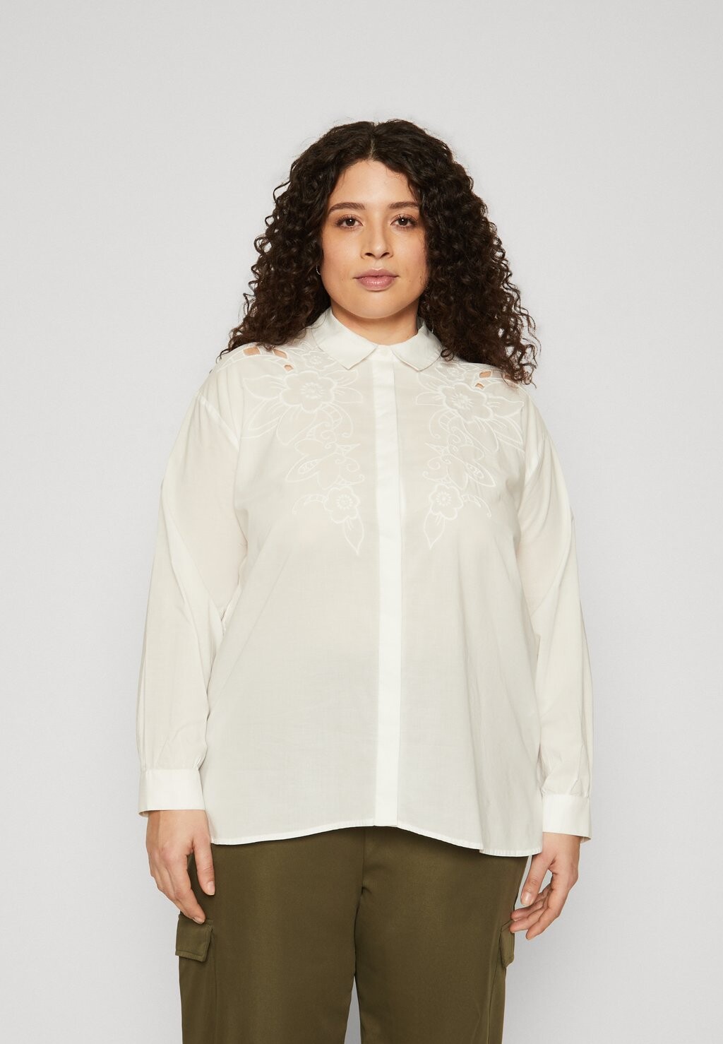 

Рубашка VMCFIE Vero Moda Curve, белый