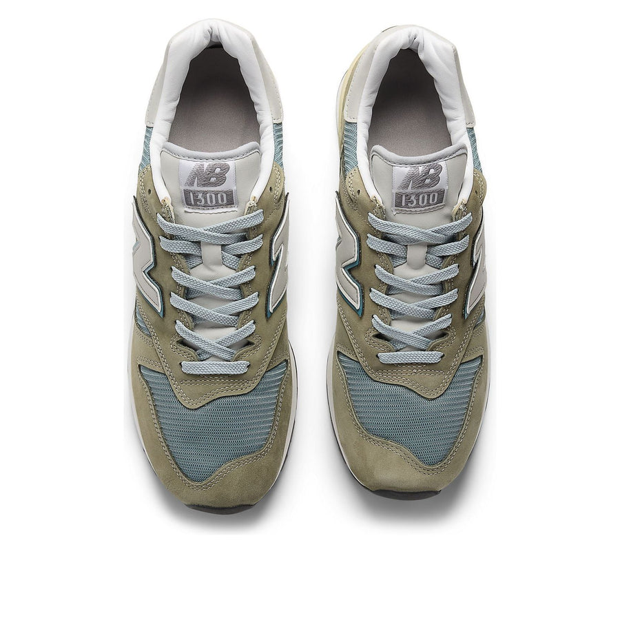 Кроссовки New Balance 1300 JP Made in USA 'Mirage Grey', серый — фото 4