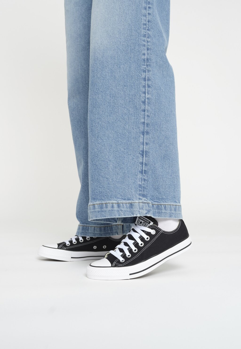 

Кроссовки Converse, черный
