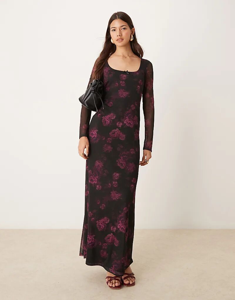 

Макси-платье с длинными рукавами и цветочным принтом Miss Selfridge