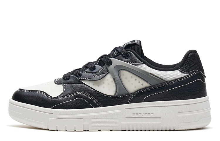 

Кроссовки XTEP Skateboarding Shoes Men Low-top Black/sail White/smoky Grey, черный/белый