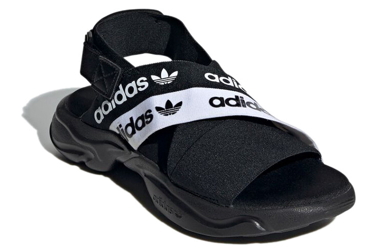 Пляжные сандалии Magmur Sandal женские черные/белые Adidas Originals — фото 2
