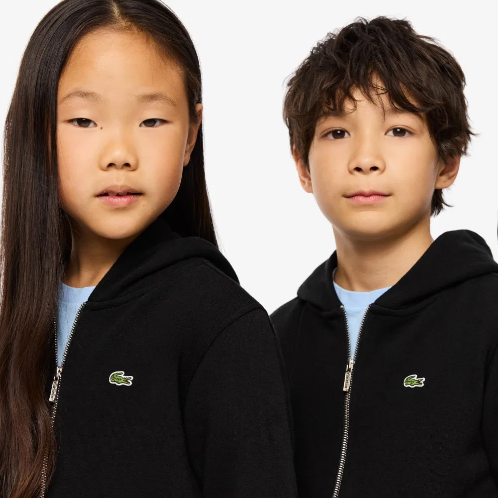 Детская базовая толстовка на молнии с капюшоном, чёрная, от Lacoste — фото 2