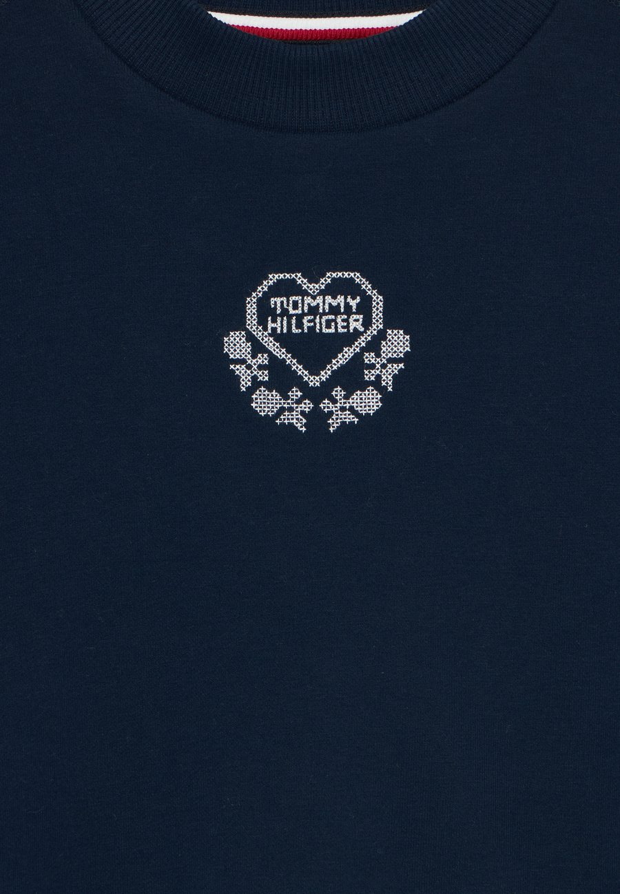 Толстовка Tommy Hilfiger EMBROIDERED HEART, Dark Night Navy/Dark Blue — фото 3