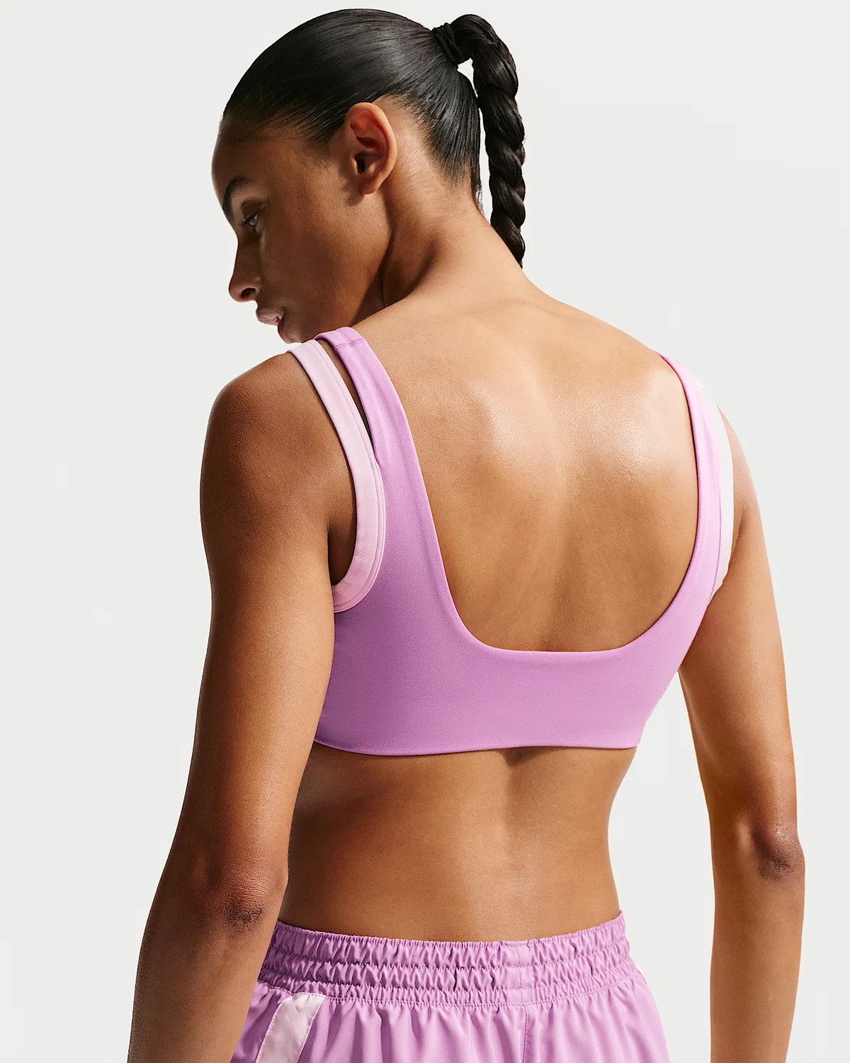 Женский спортивный бюстгальтер Nike One с легкой поддержкой, Light Magenta/Pink Foam/White — фото 2