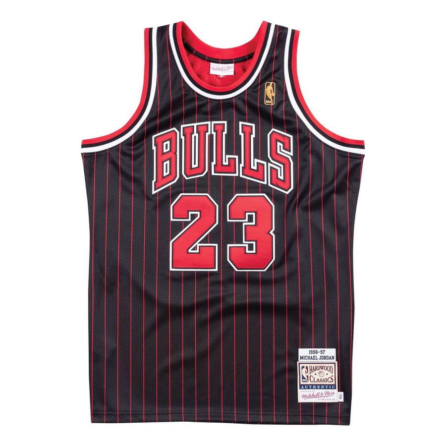 

Джерси Mitchell & Ness x NBA Chicago Bulls 1996-97 Jerseys 'Michael Jordan 23', черный