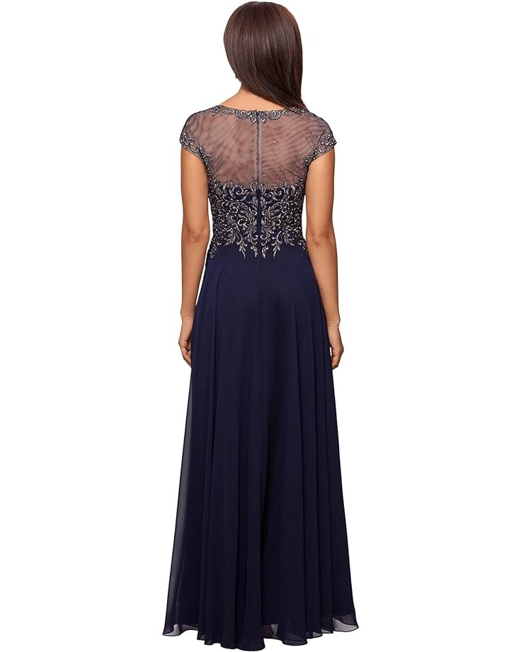 

Платье XSCAPE Long Chiffon with Embroidered/Beaded Top, цвет Navy/Gunmetal
