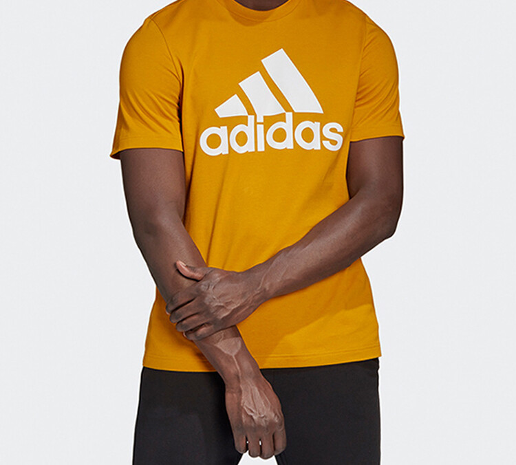 Футболка мужская золотая Adidas, цвет Gold — фото 3