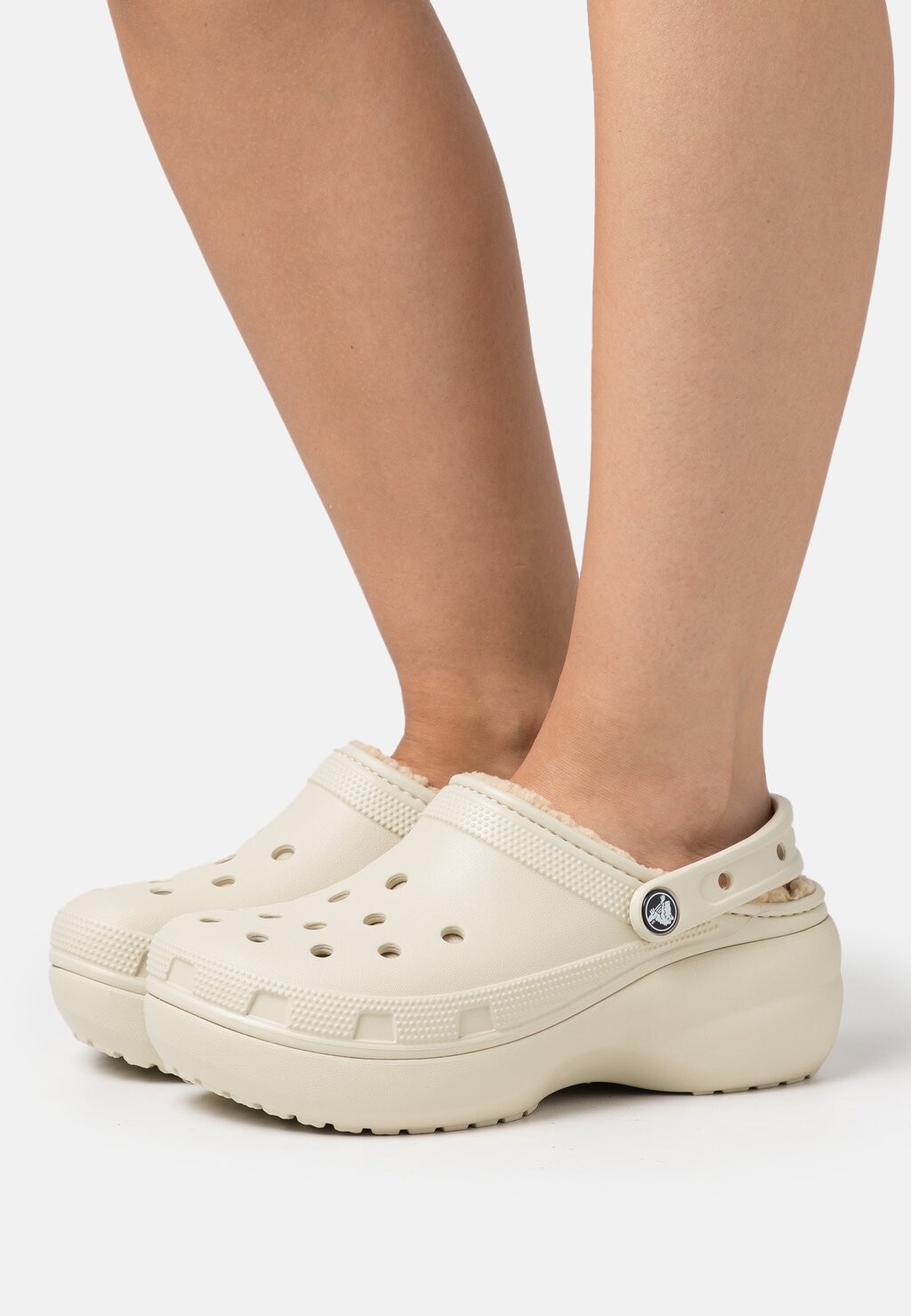 

Шлепанцы Crocs