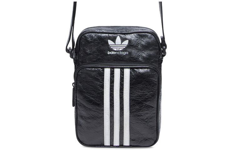 

Сумка-мессенджер Adidas Small Crossbody Black/White Balenciaga
