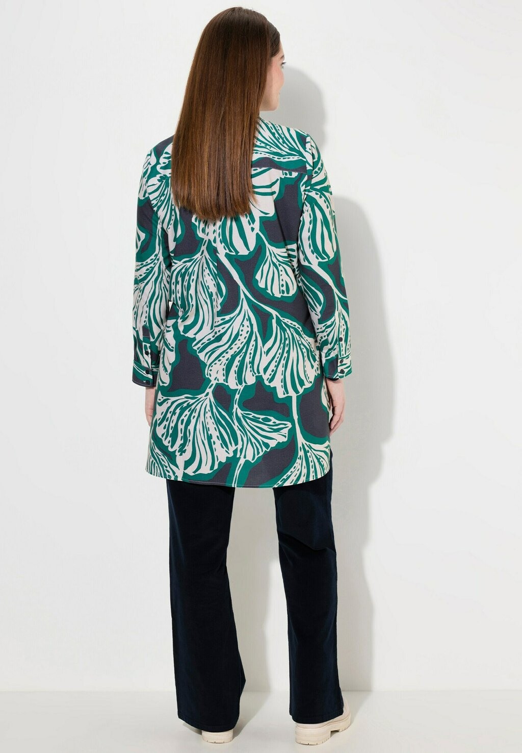 

Блузка на пуговицах GINKGO LEAF LONG SLEEVE Ulla Popken, темно-синий