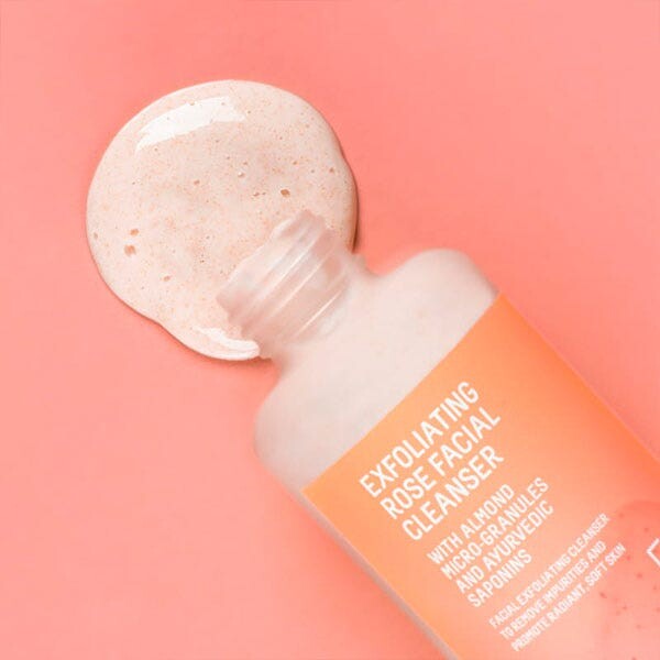 Средство для снятия макияжа Freshly Cosmetics — Отшелушивающее очищающее средство для лица с розой, 100 мл — фото 3