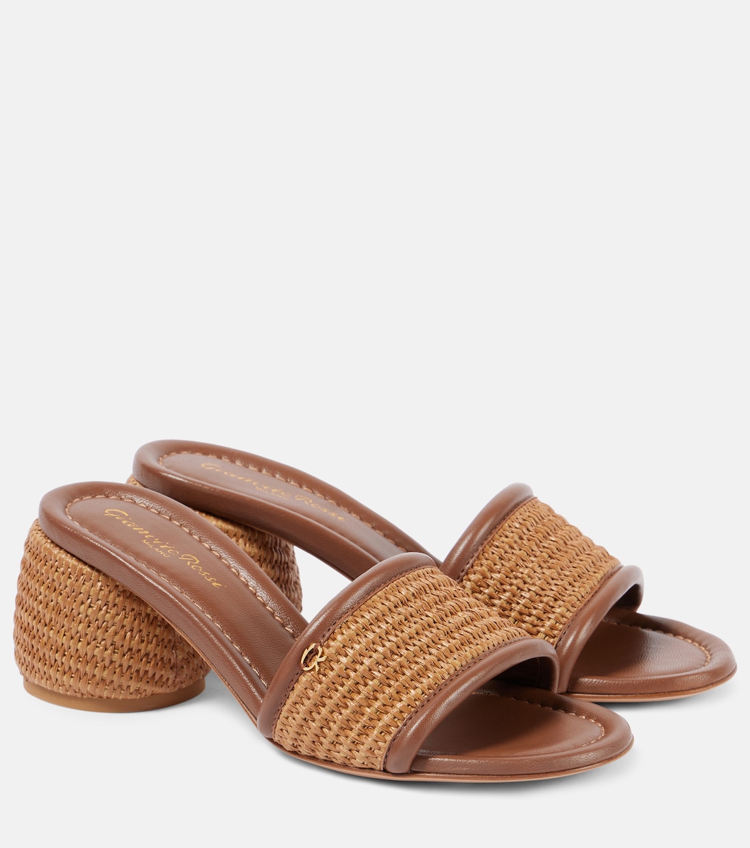 Мюли Marbella из рафии с кожаной отделкой Gianvito Rossi, Cuoio + Cuoio