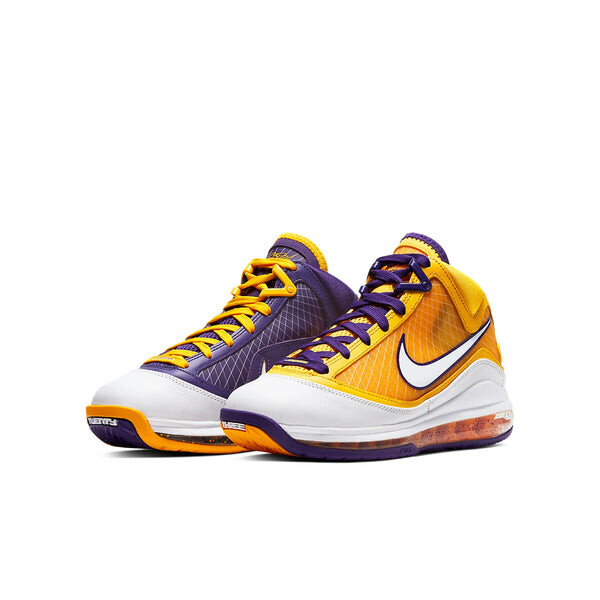 Кроссовки lebron 7 qs Nike, желтый — фото 3
