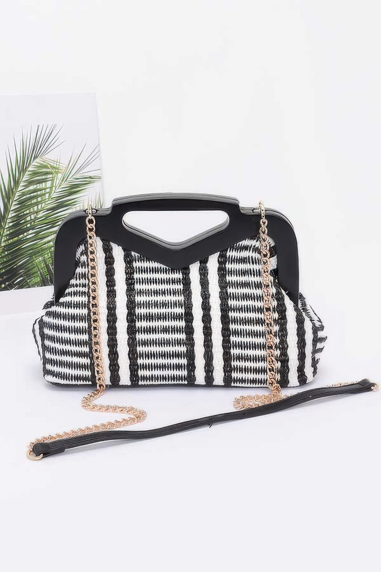 

Искусственная соломка деревянная рамка клатч FASHNZFAB, черный