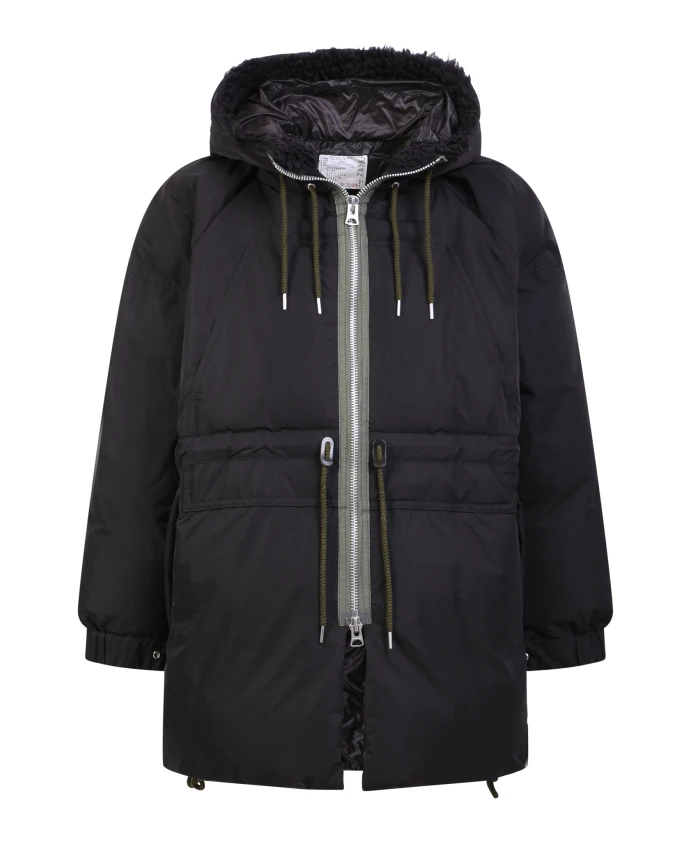 

Пуховик с капюшоном Sacai, черный