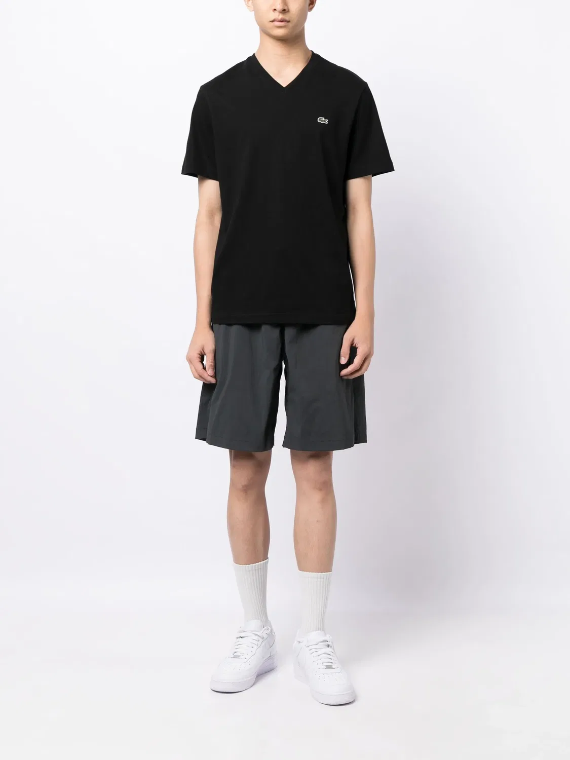 Футболка с V-образным вырезом и нашивкой-логотипом Lacoste — фото 2