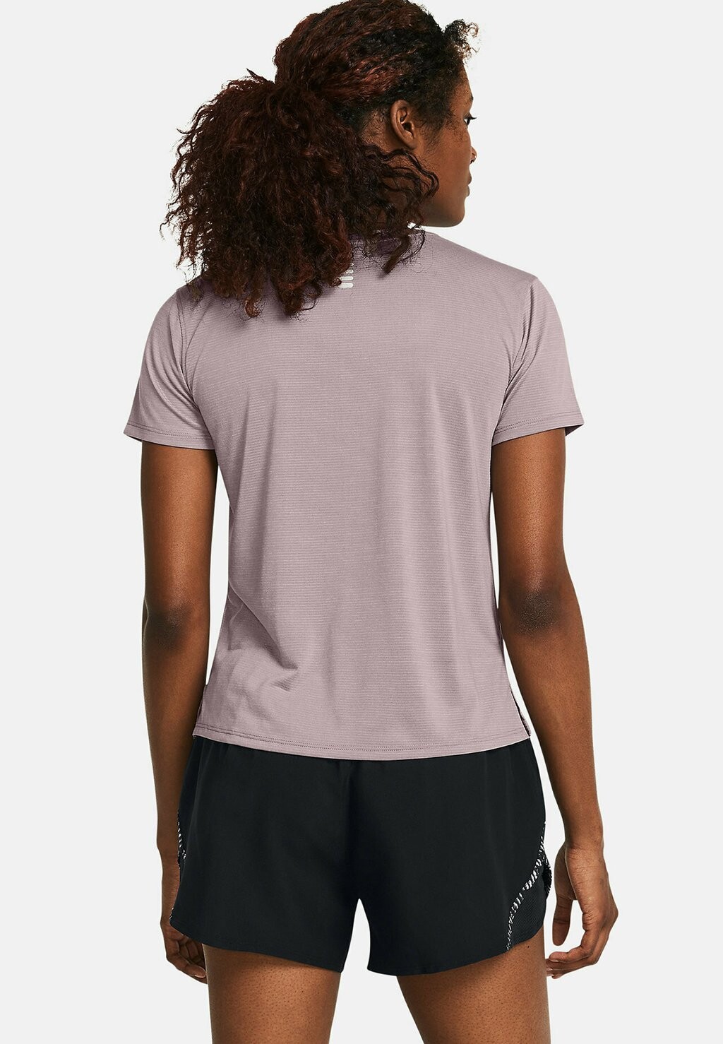 

Спортивная футболка LAUNCH SHORTSLEEVE Under Armour, серый