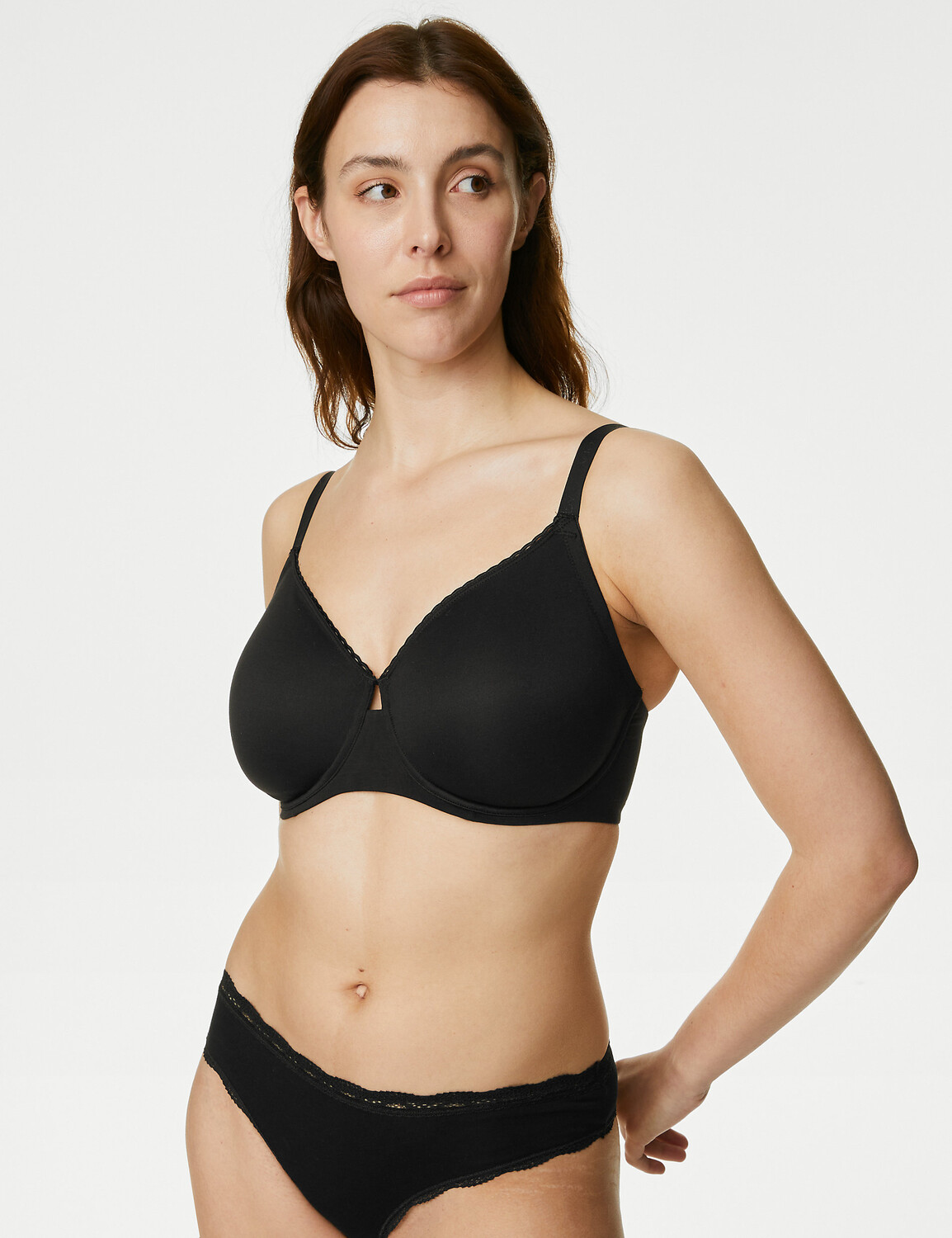 

Бюстгальтер-минимайзер Cool Comfort с высоким содержанием хлопка C-H Body, черный