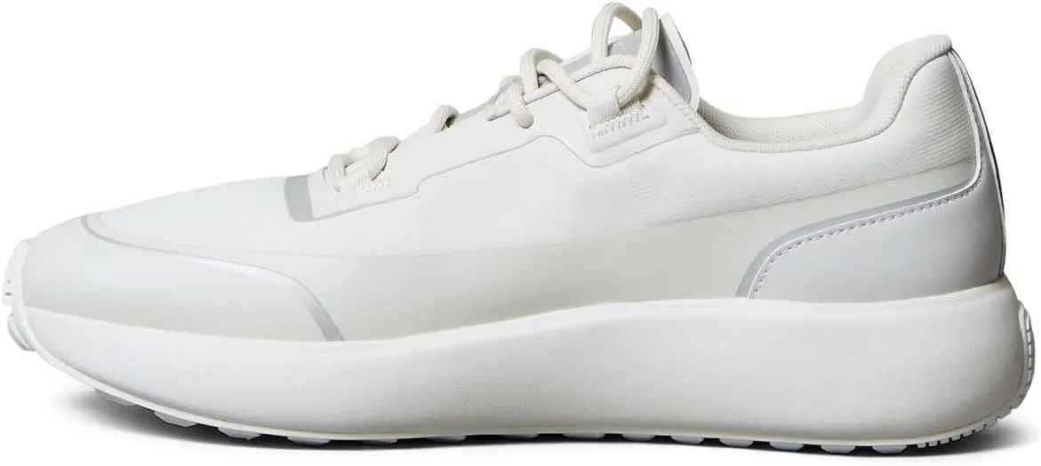 Мужские низкие кроссовки Calvin Klein City Runner Laceup Tech Mix Hm0Hm02045, серые (цвет «устричный гриб»/«парящий»/серебристый), размер 41 EU — фото 2