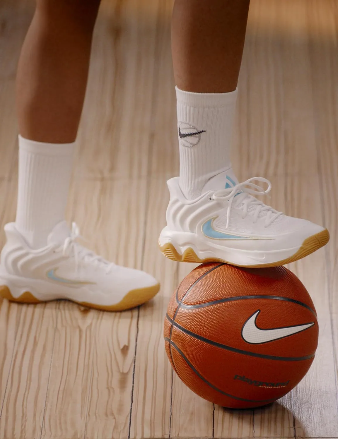 Кроссовки для баскетбола Nike Giannis Immortality 4 для взрослых унисекс, белый/синий — фото 2