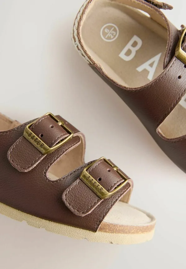 Сандалии с двойной лямкой и стандартным кроем. детская обувь Baker By Ted Baker, Brown — фото 4