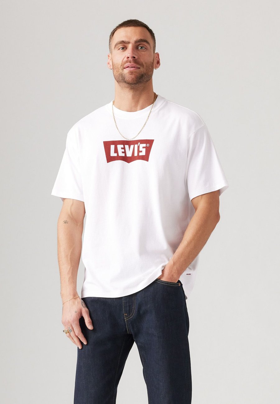 

Футболка Levi's VINTAGE GRAPHIC TEE, Vintage Chili Oil Batwing White/White