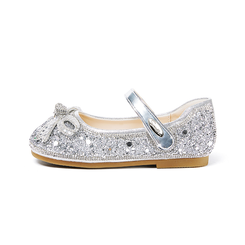 

Детские кожаные туфли с противоскользящим износостойким верхом Snoffy, серебряный