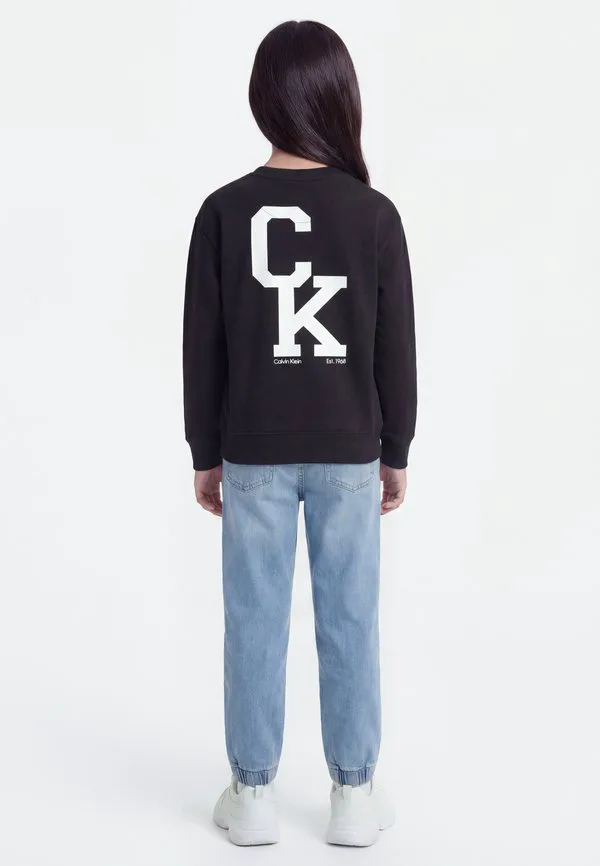 Свободная толстовка унисекс с круглым вырезом Calvin Klein Jeans, Black — фото 2