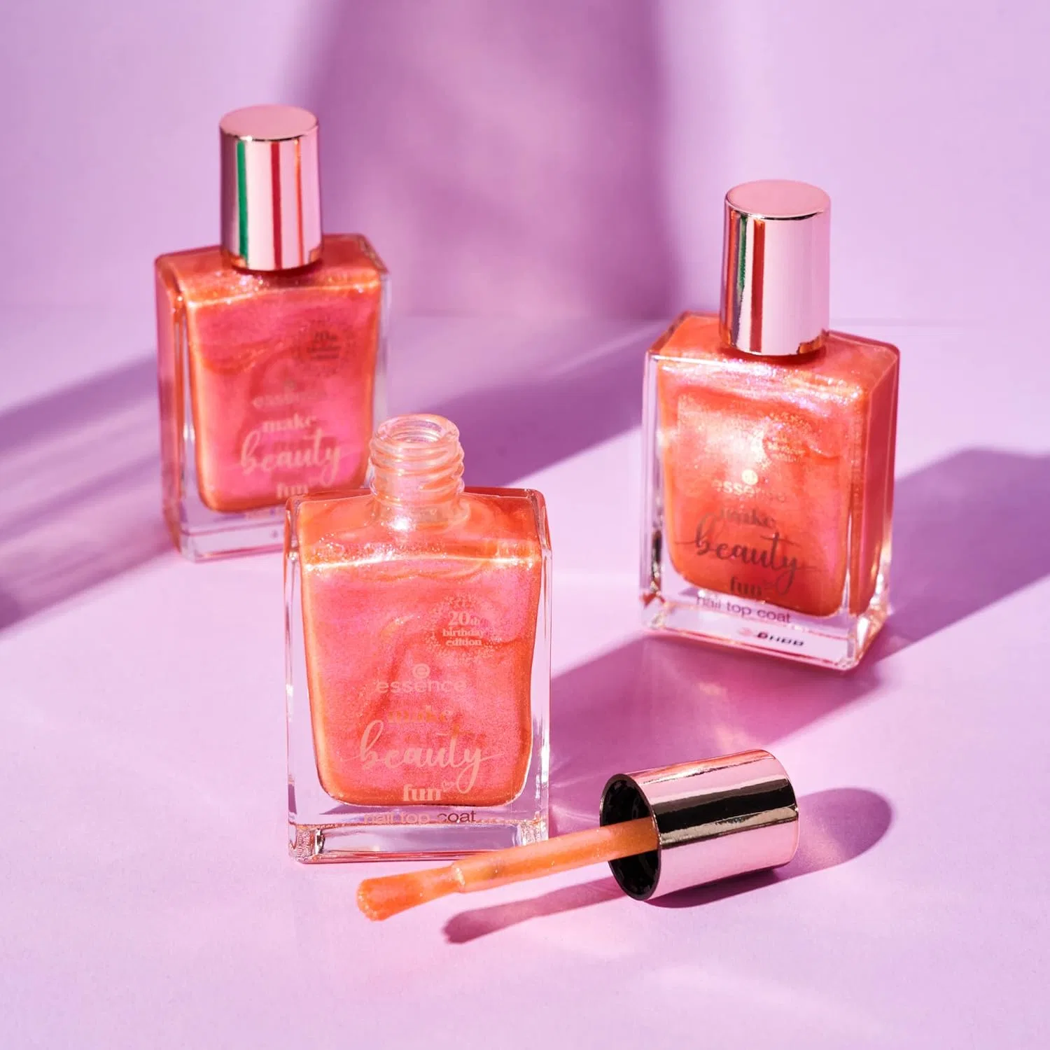 Верхнее покрытие для ногтей «Coat Life With Happiness!» от Essence Essence — фото 2