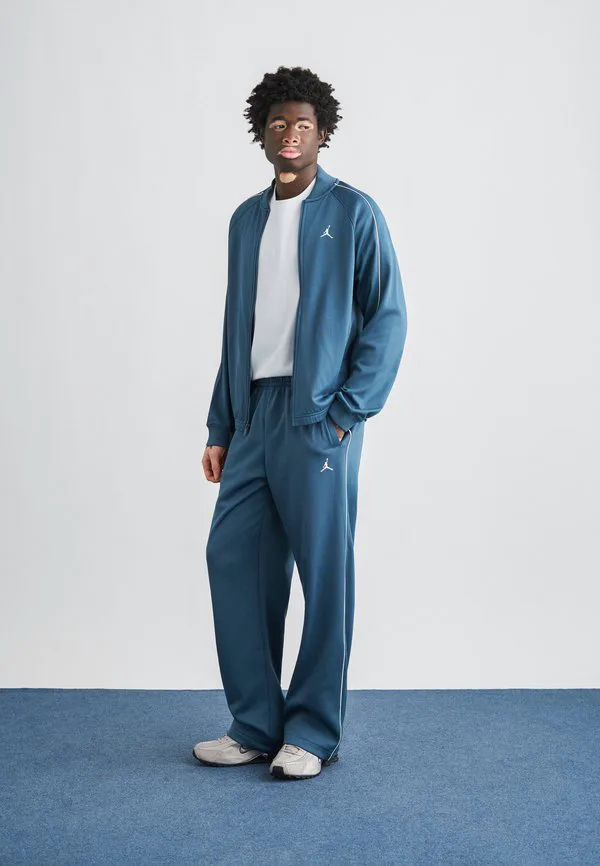 Тренировочная куртка для легкой атлетики Jordan, Squadron Blue/White — фото 2