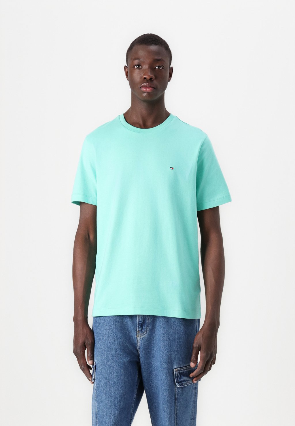 

Базовая футболка ESS SEASONAL REG FIT SOLID TEE Tommy Hilfiger, мятный
