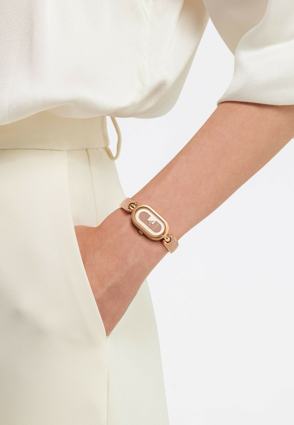 

Часы QUARTZ ANALOG OOH Furla, светло-розовый