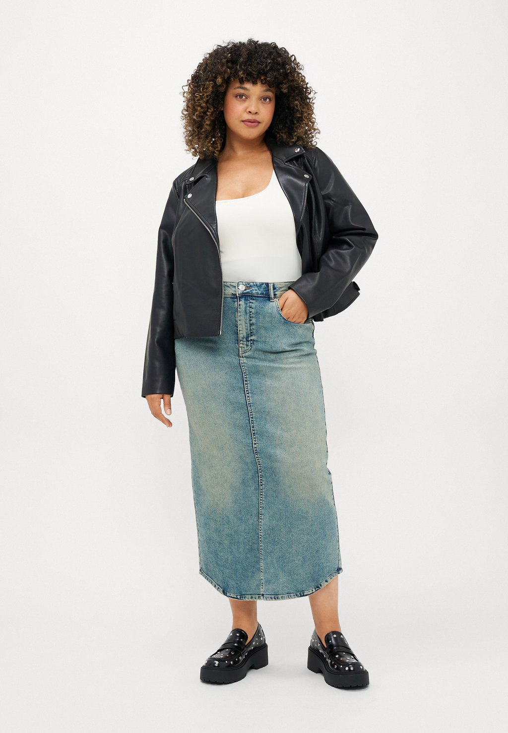 

Юбка из денима CARCORNELIA TINT SKIRT ONLY Carmakoma, синий деним