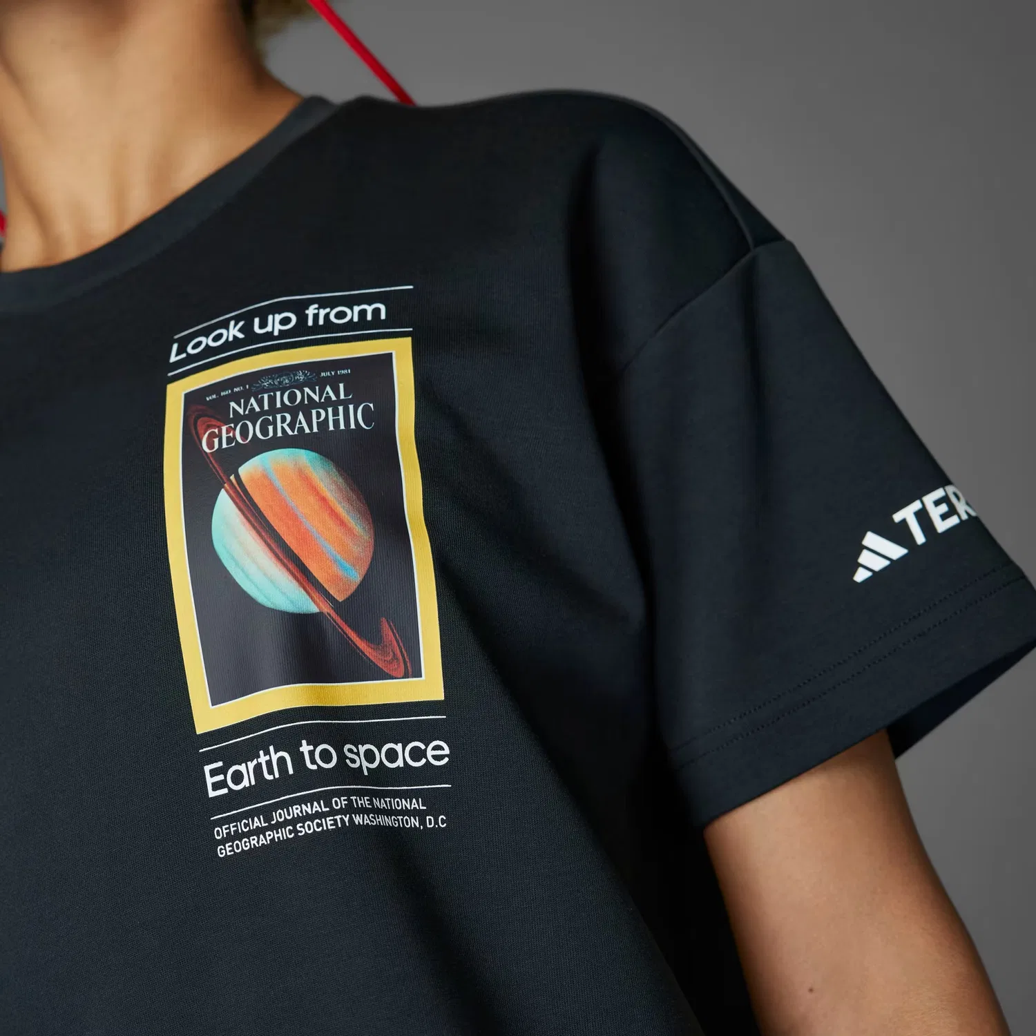 Футболка Adidas x NG U AR F GFX Japan Version Unisex черная — фото 4