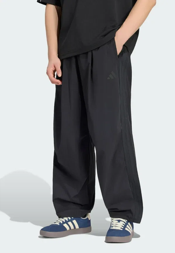 Спортивные штаны Adidas Sportswear City Tech 3 Stripes Pants Tracksuit Bottoms, черный